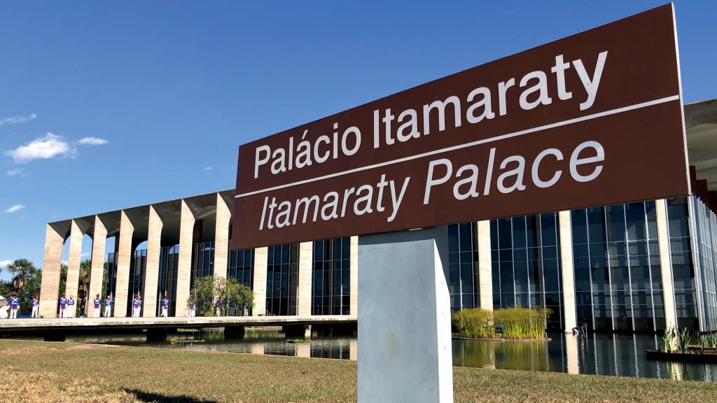 As agendas secretas do Itamaraty em três meses de tarifaço dos EUA