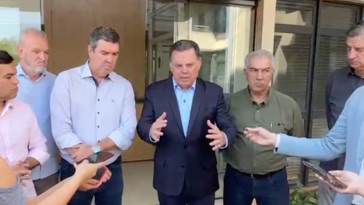 PSDB confirma saída de Riedel e perde o último dos seus governadores