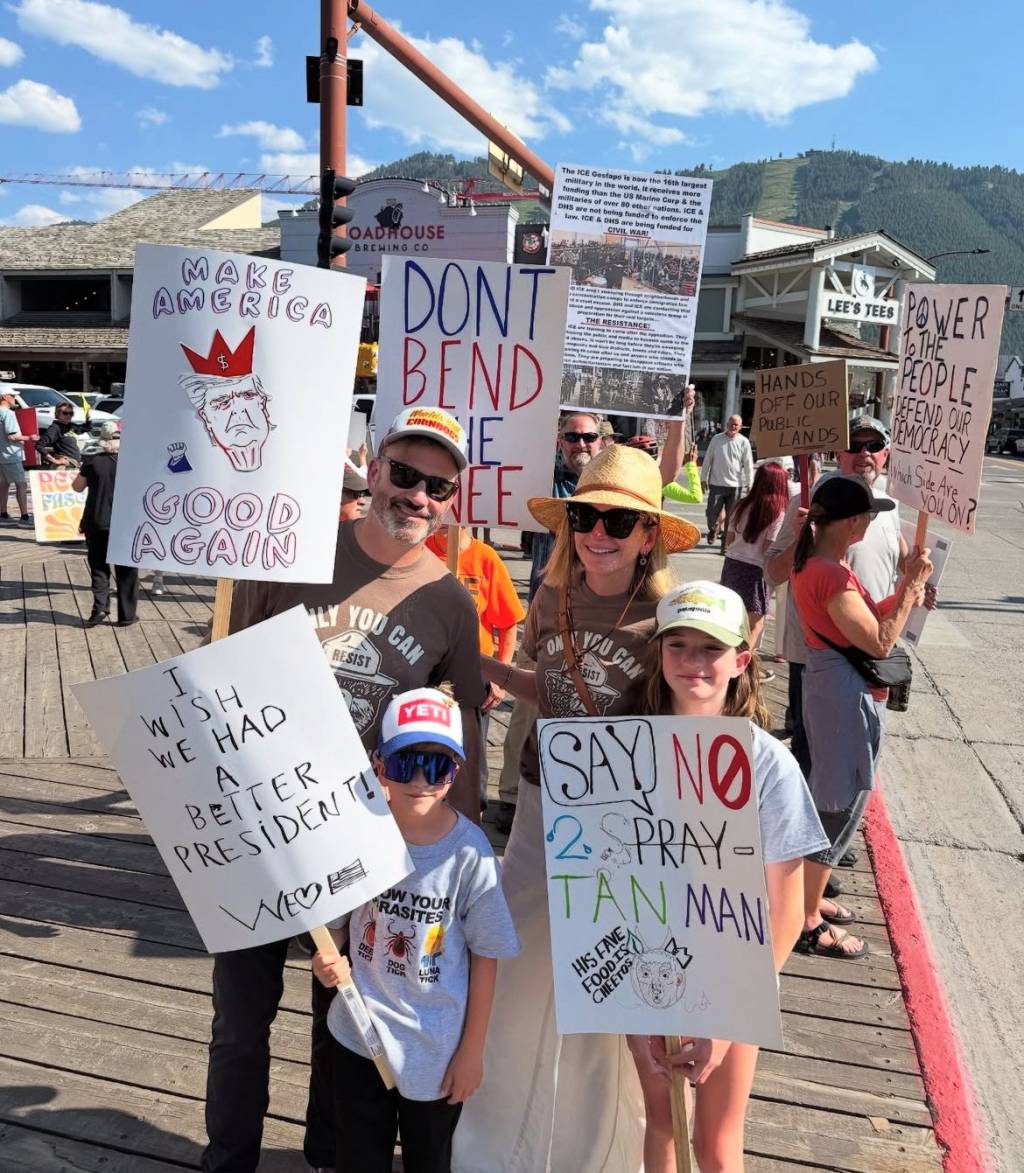Jimmy Kimmel toma atitude após ameaças de Trump