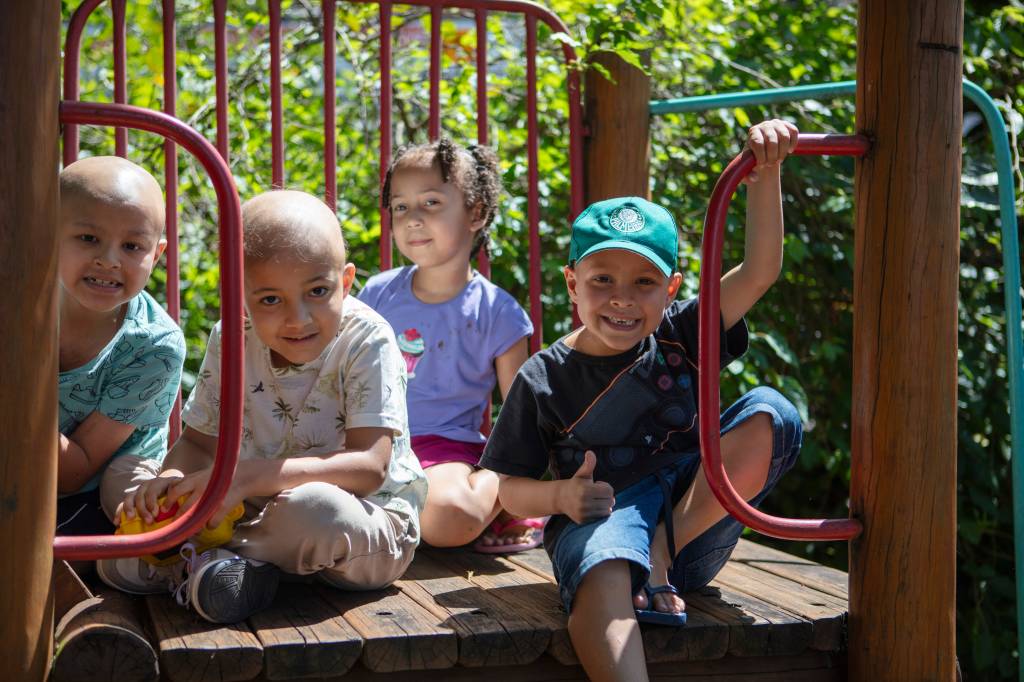 Como 37 anos de venda de um sanduíche ajudam no tratamento do câncer infantojuvenil