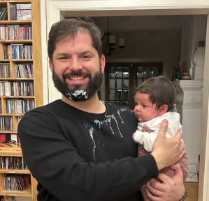 Gabriel Boric Font e filha