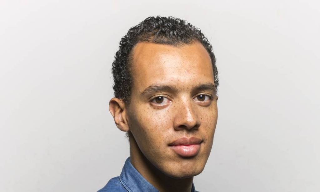 Escritor franco-ruandês compara Gaza com Ruanda: ‘genocídio’