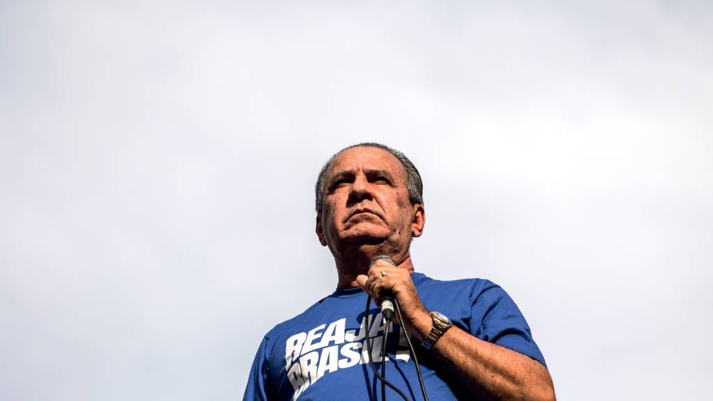 Bancada evangélica sai em defesa de Malafaia após inclusão em inquérito