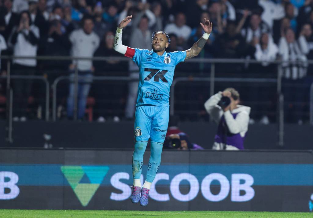 Neymar quebra jejum de quase três anos em vitória do Santos