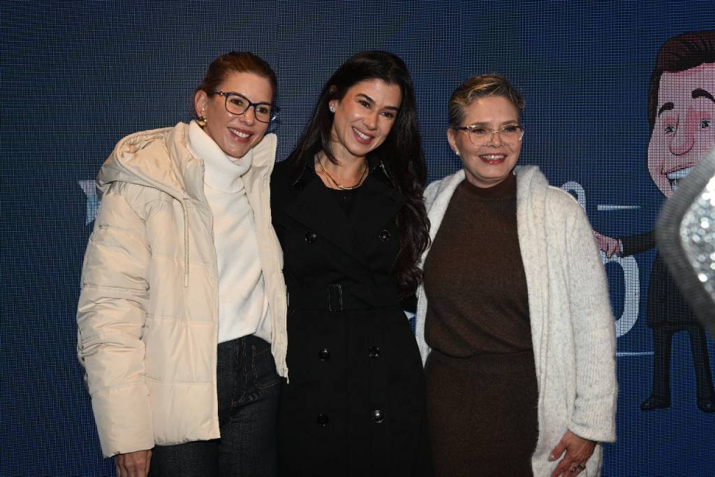 Cintia e Renata Abravanel falam a VEJA sobre exposição de Silvio Santos