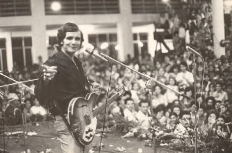 60 anos da Jovem Guarda: a invasão da guitarra elétrica na música nacional