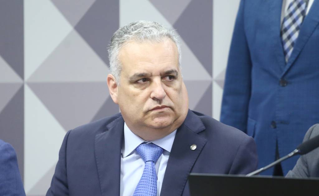 CPMI do INSS: relator quer romper blindagem de irmão de Lula e assessor de Alcolumbre