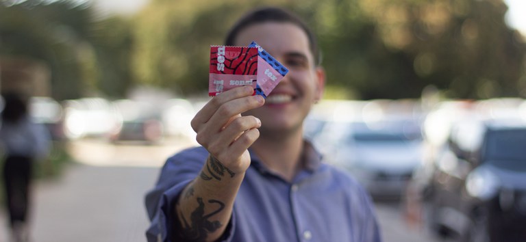 ‘TEX’, nova camisinha texturizada do SUS, é aposta para estimular uso de preservativos