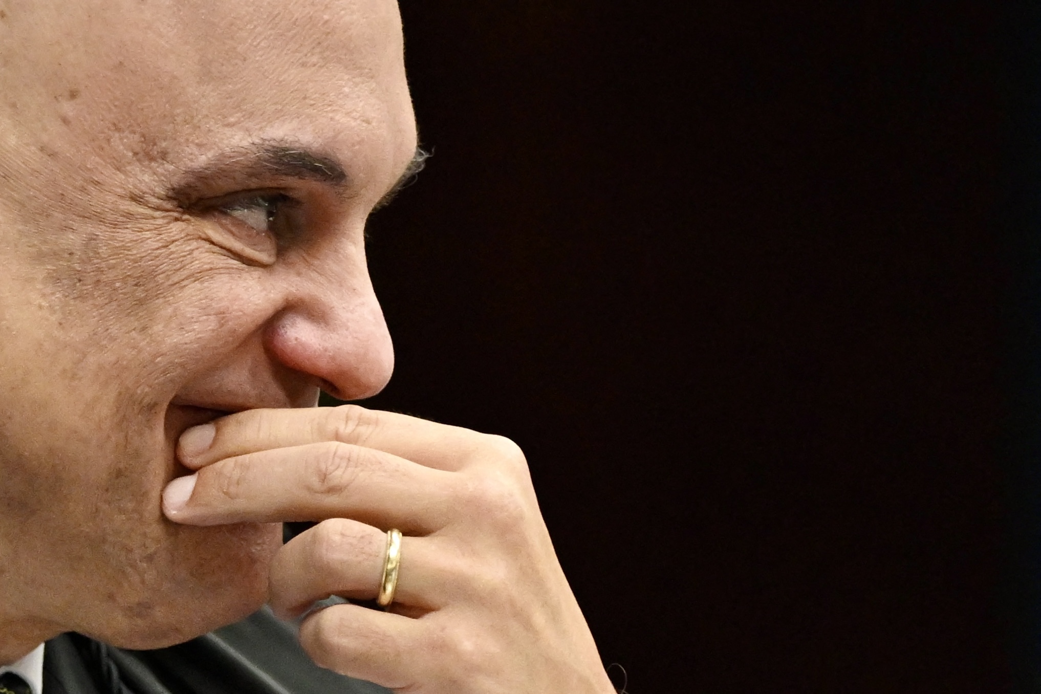 À revelia de Fachin, inquérito das fake news deve continuar até o ano que vem (ou mais)