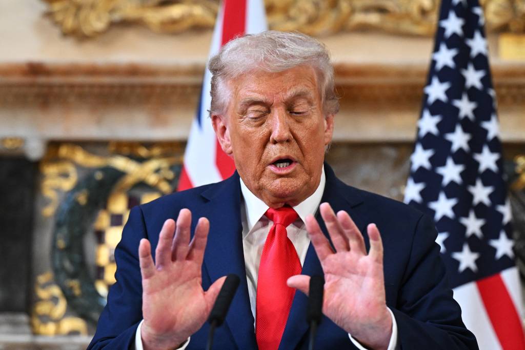 ‘Foi intencional’: dólar fraco pode ser estratégia e trunfo de Trump