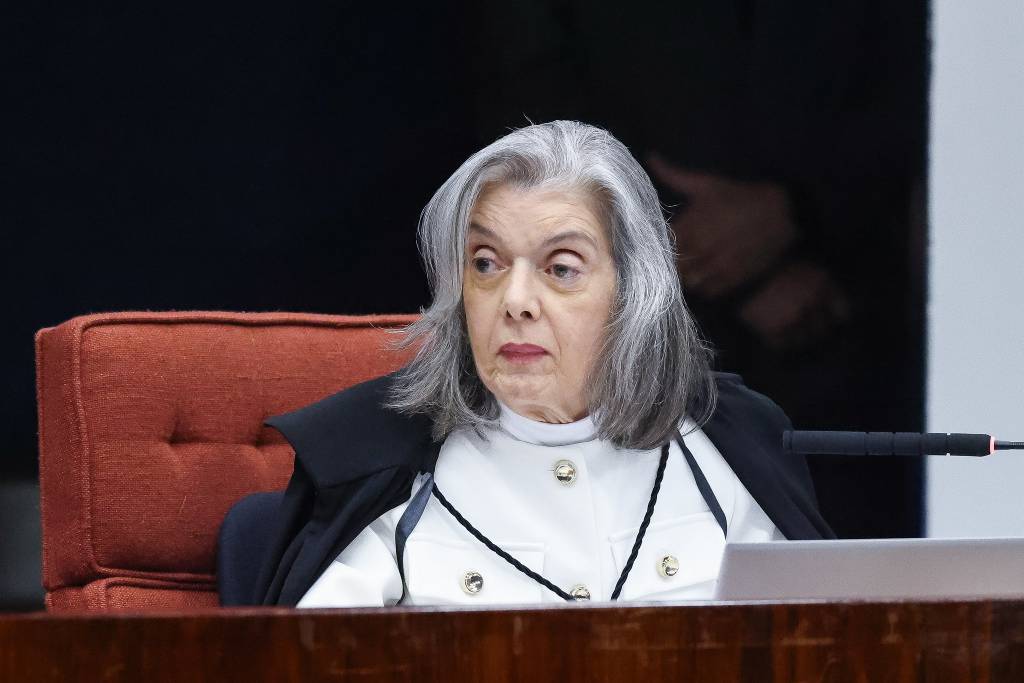 Por que temos que falar do cabelo da ministra Cármen Lúcia?