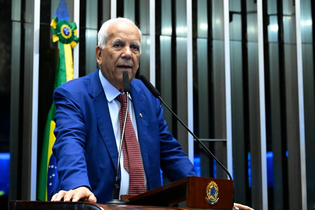 Senador comenta enterro da PEC da Blindagem em programa de VEJA