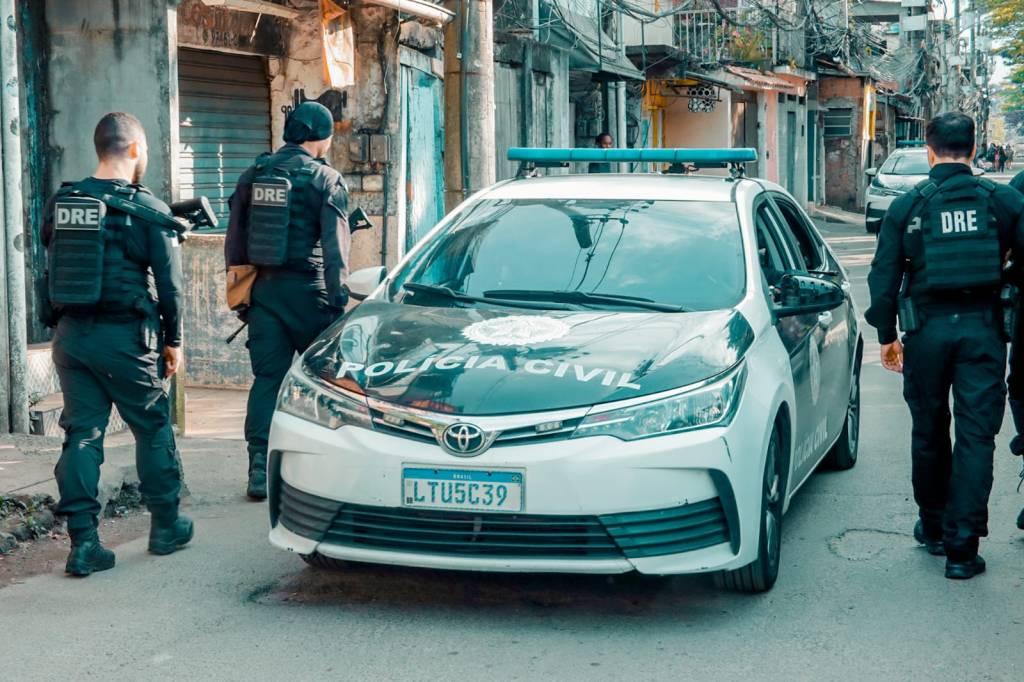 Polícias Civil e Militar fazem operação conjunta contra avanço do CV na Zona Oeste do Rio