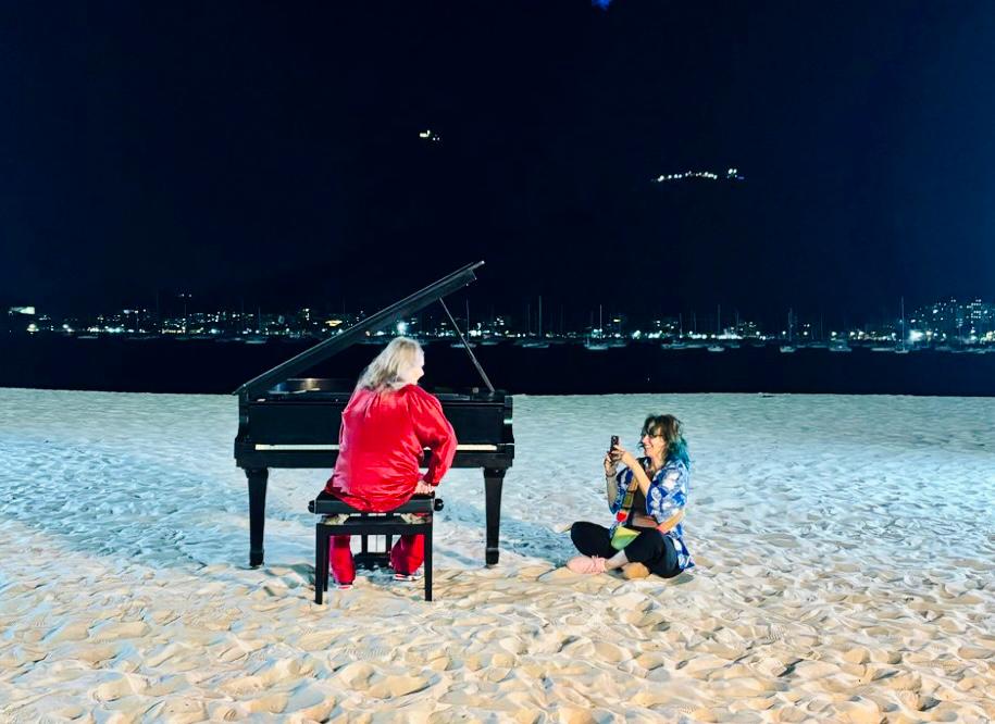 Por que diretora vai ignorar Zizi Possi em documentário sobre Angela Ro Ro