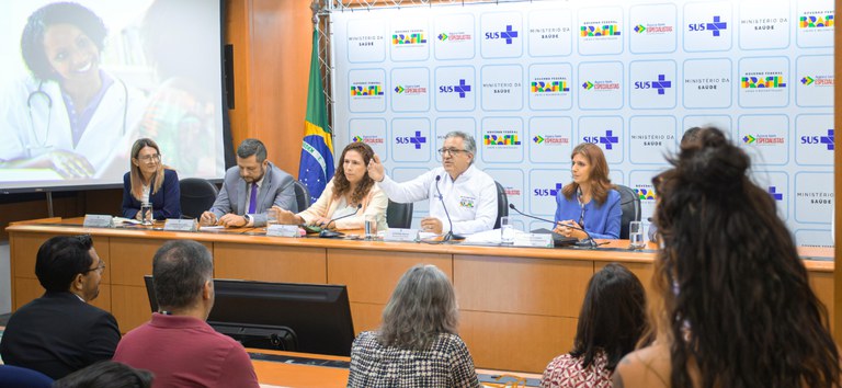 O que muda com o uso do número do CPF no Cartão SUS?