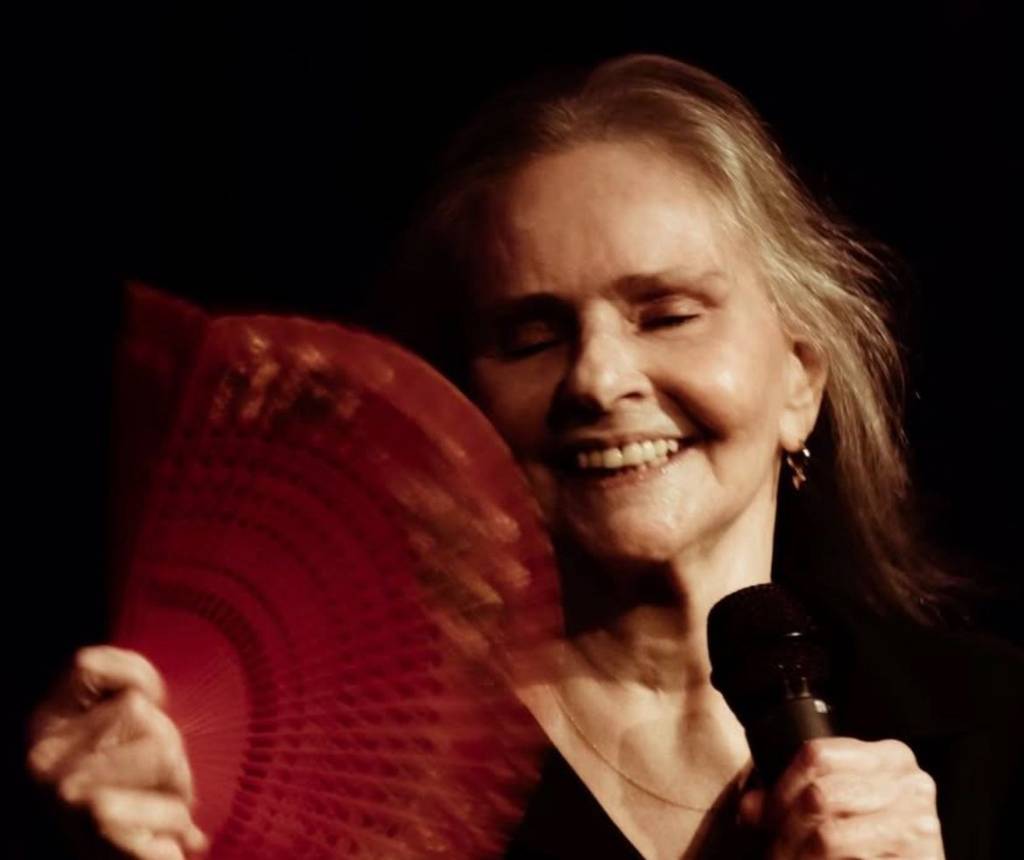 Namorada secreta e romance com Zizi Possi: os amores de Angela Ro Ro