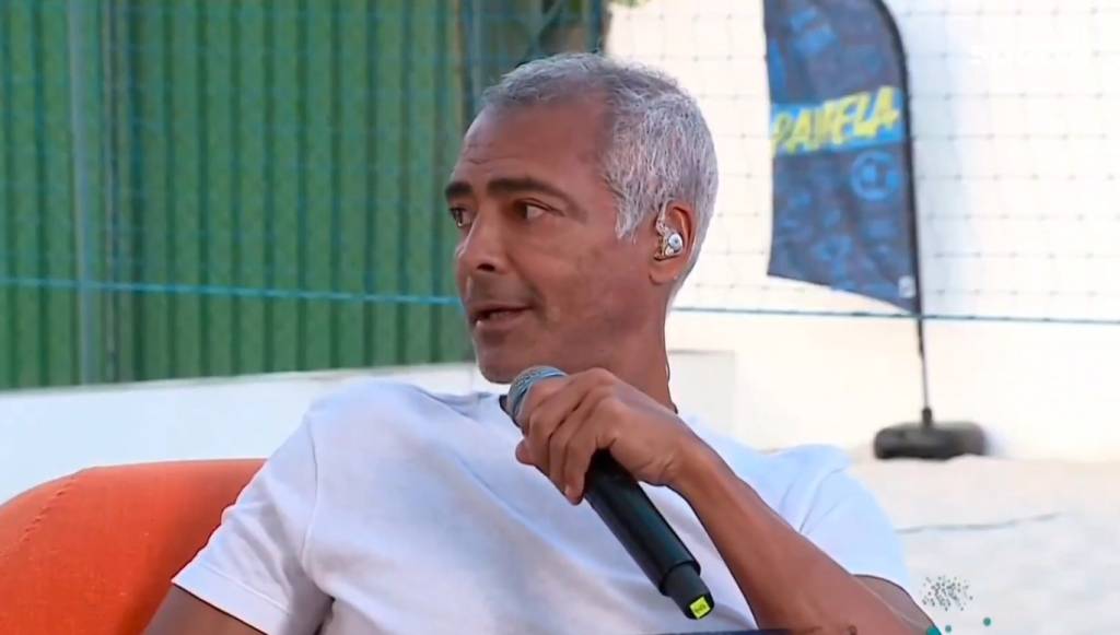 Pego no pulo: a saia justa de Romário ao vivo no Sportv