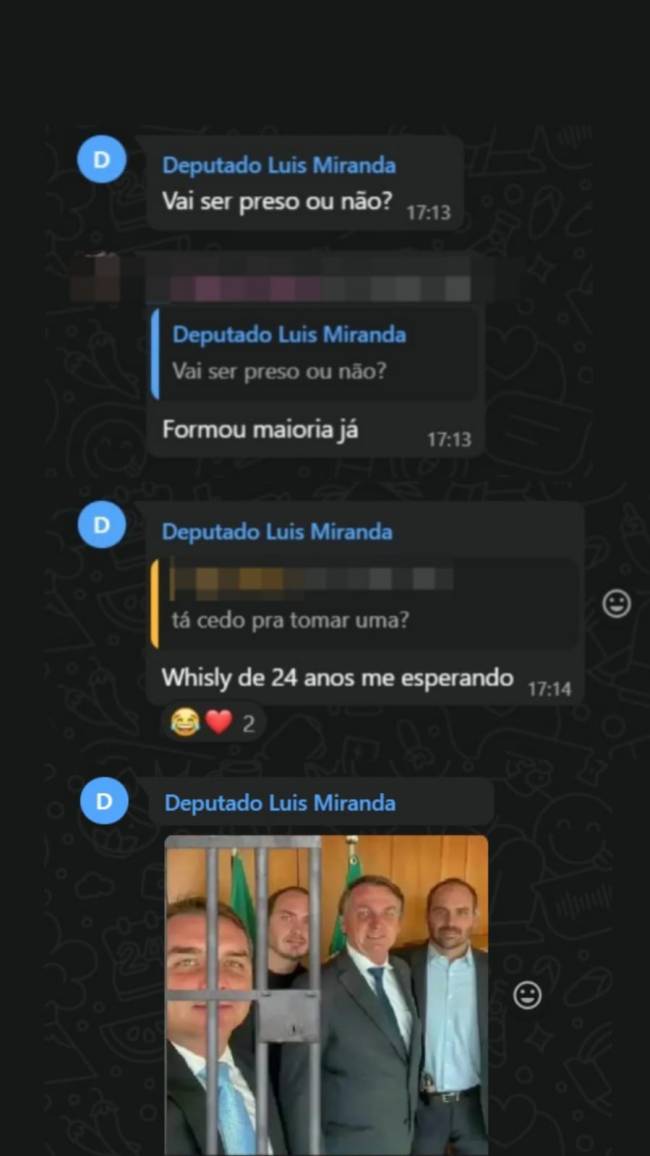 O ex-deputado Luis Miranda comemorando a condenação do ex-presidente Jair Bolsonaro