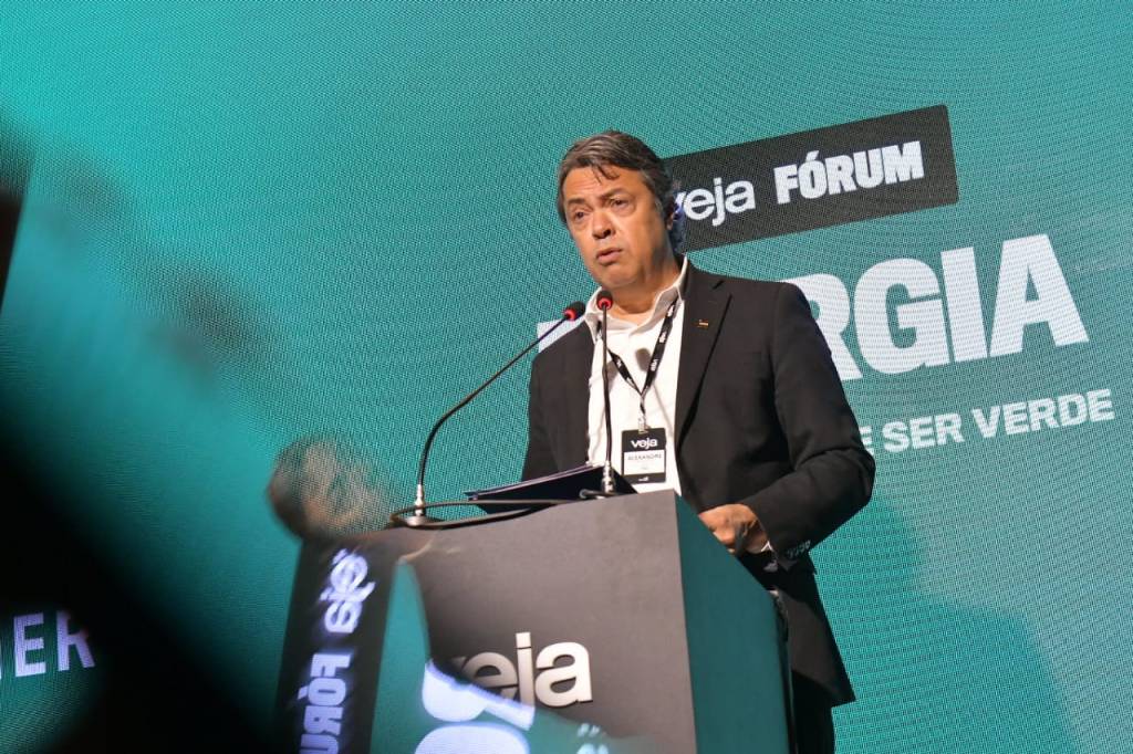 Setor elétrico discute futuro da matriz brasileira entre expansão do mercado livre e desafios técnicos