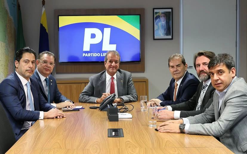 ‘Não descansaremos sem a anistia’, diz Valdemar após reunião com relator