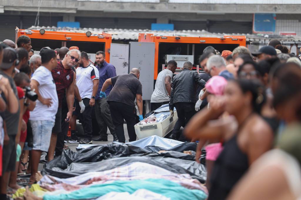 Polícia identifica 99 mortos em ação; 78 tinham ‘histórico criminal relevante’