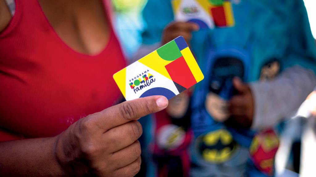 Bolsa Família 2025: pagamentos de novembro começam na próxima sexta, 14