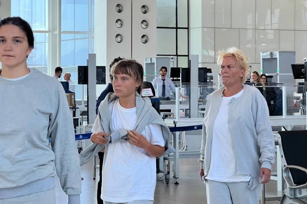 Israel deporta Greta Thunberg e mais 170 ativistas da flotilha de Gaza
