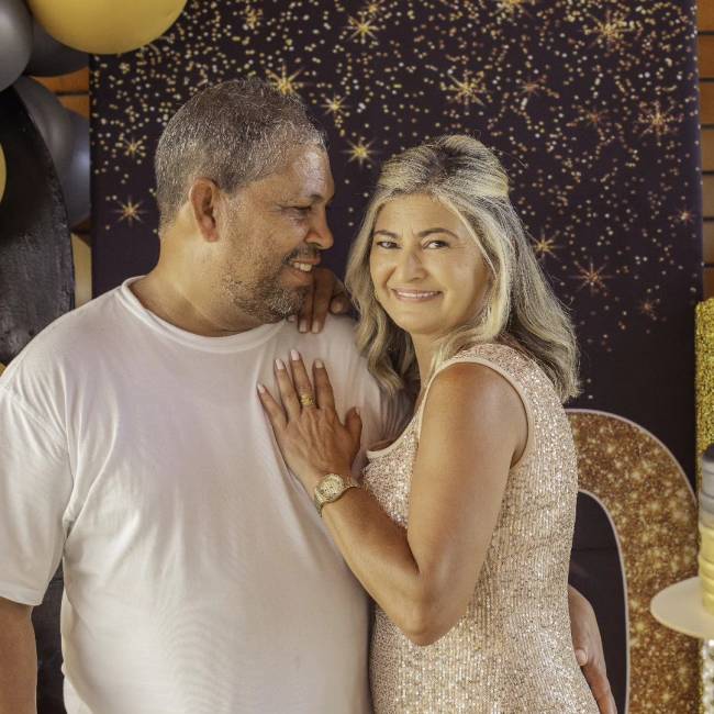 O novo presidente da Câmara, Nuna, e a esposa, Jeanne Cardoso Ferreira, auxiliar administrativa da Casa.