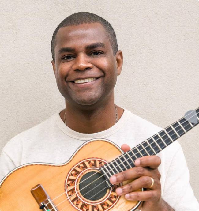 Pretinho da Serrinha: os usuários da plataforma podem criar uma trilha e gravar com o cantor