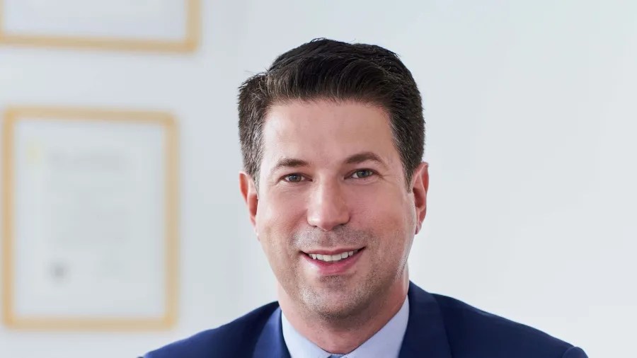 Professor da USP e de Harvard é preso nos EUA após episódio polêmico perto de sinagoga