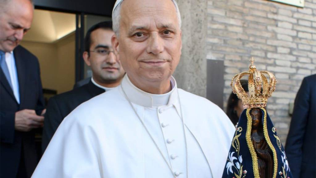 Papa Leão XIV se pronuncia sobre poligamia em documento