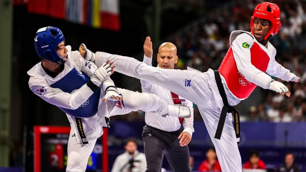 Brasil conquista feito inédito no Mundial de Taekwondo, com Henrique Marques