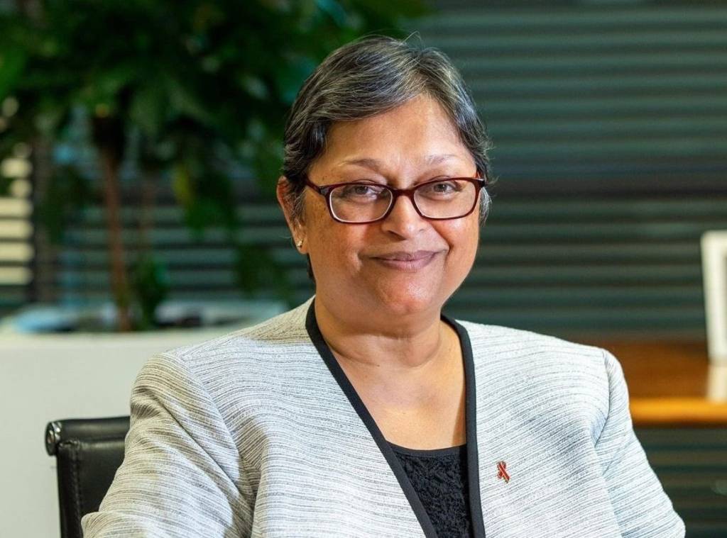 A cientista que há mais de 30 anos está na vanguarda da proteção de meninas africanas contra o HIV