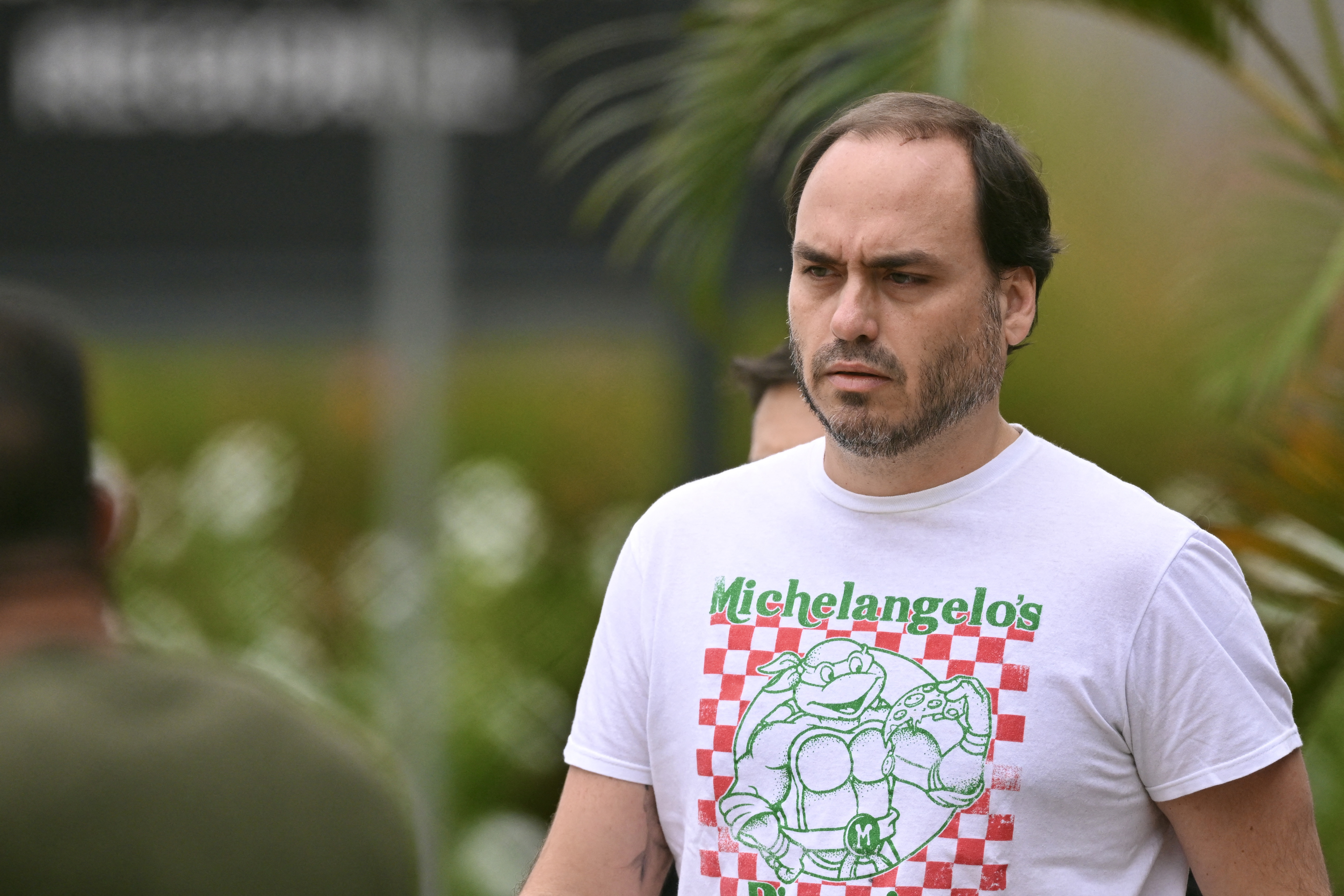 Carlos Bolsonaro pede para o STF incluir Janja no Inquérito das Fake News