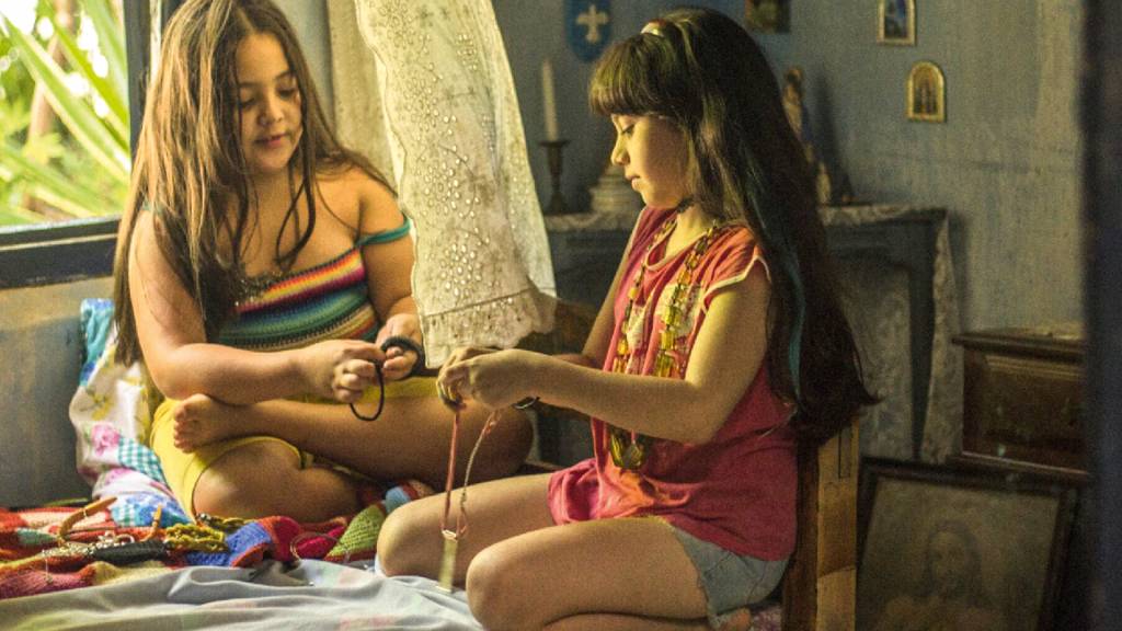 ‘A Natureza das Coisas Invisíveis’ encanta com olhar infantil sobre o luto