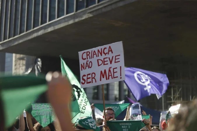 Ato de protesto em São Paulo contra retrocessos ao aborto legal
