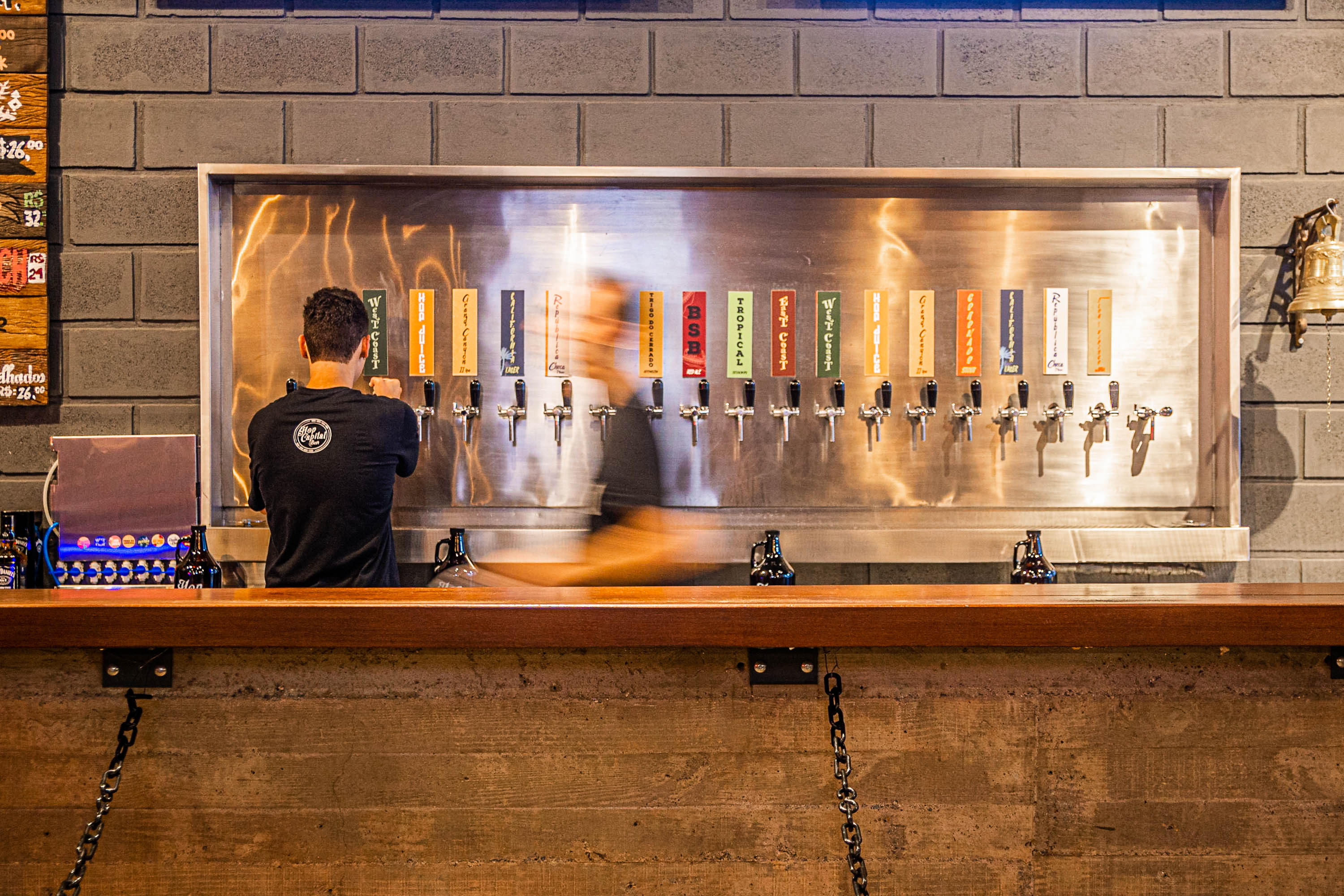 Hop Capital Beer: cervejas extra&iacute;das na press&atilde;o