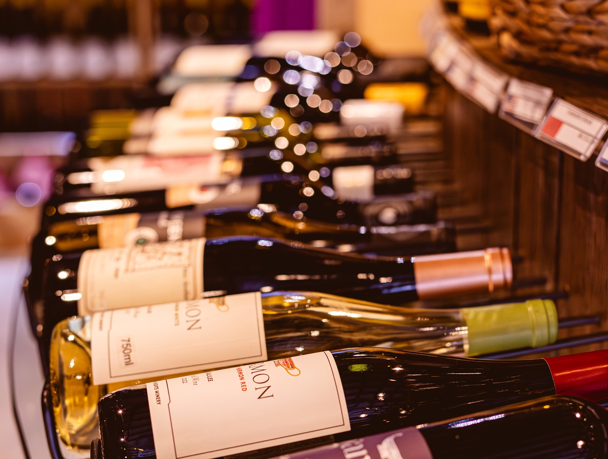 Rota do Vinho: op&ccedil;&otilde;es de garrafa da ampla sele&ccedil;&atilde;o