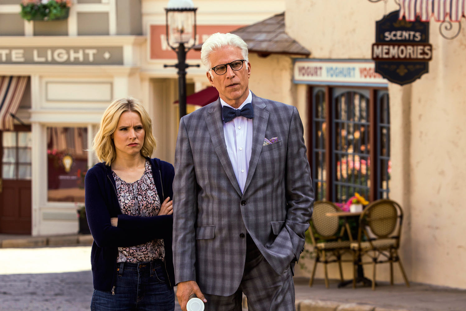 AFIADA -&ensp;The Good Place: s&eacute;rie ironiza ideias sobre o para&iacute;so e o inferno