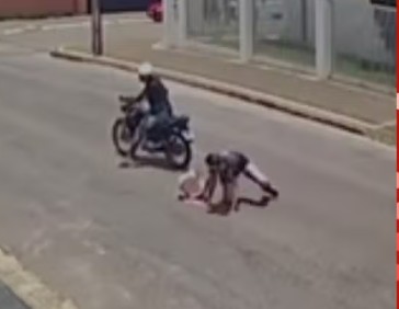 Coragem: menina de 12 anos salta de moto e foge de sequestro em Mato Grosso