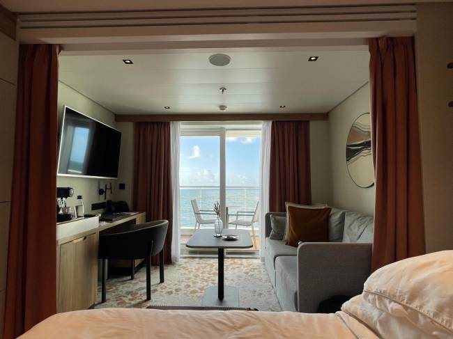 Conforto a toda prova: as cabines são amplas, contam com varanda privativa e toda a estrutura de um 