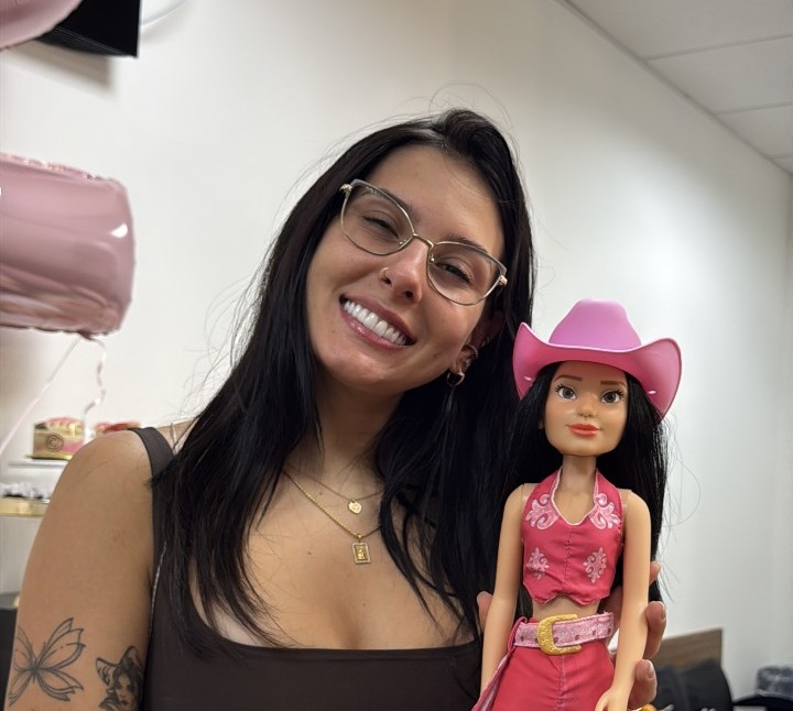 A jogada de marketing de Ana Castela de olho no público infantil no Natal