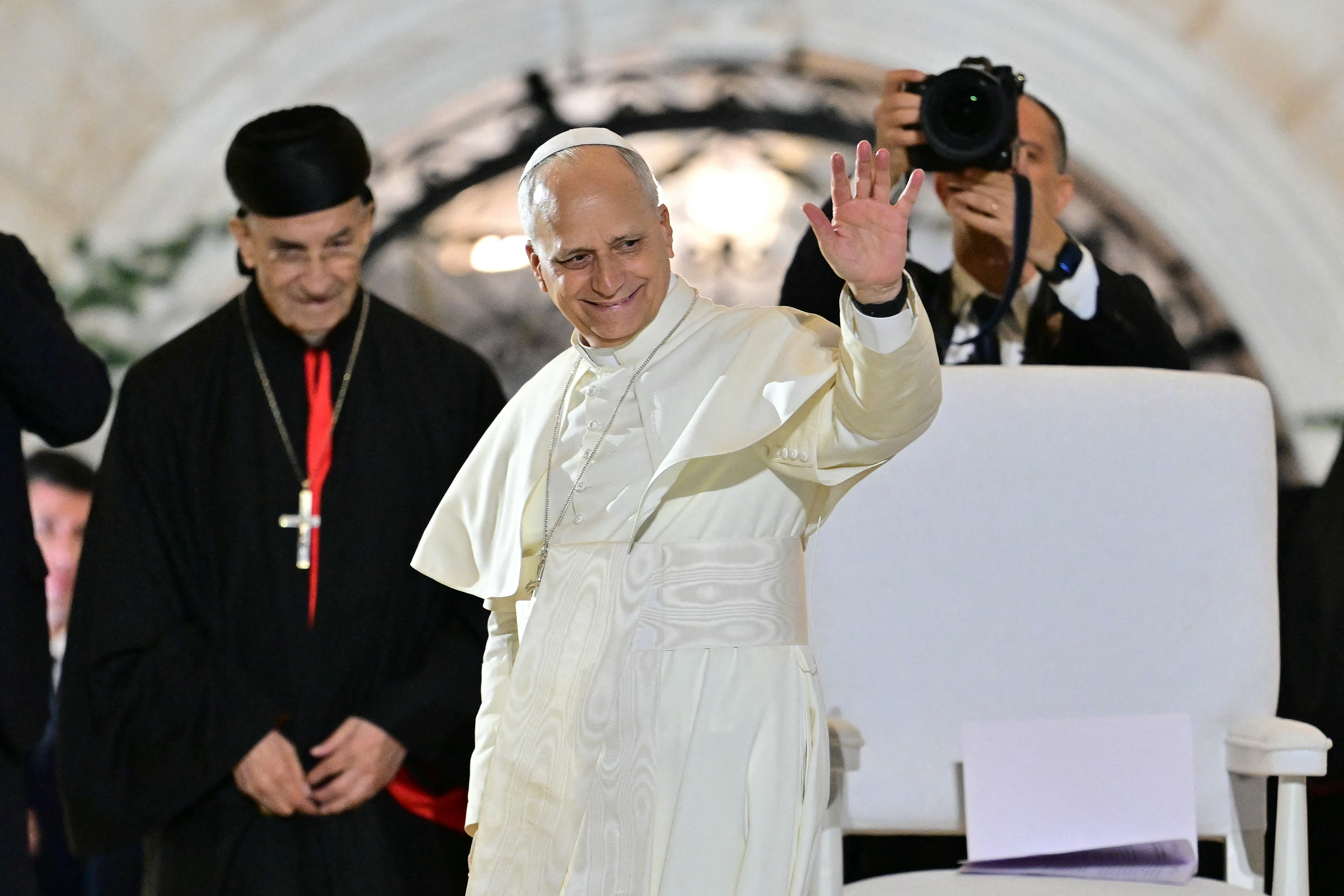 No Líbano, papa Leão XIV se une a líderes religiosos em apelo pela paz