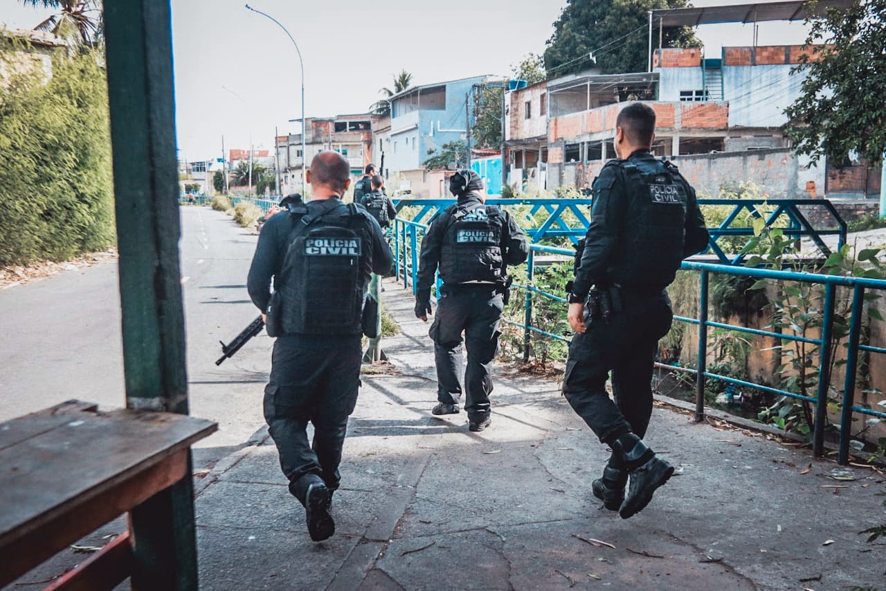 Polícias do Rio apreenderam 920 fuzis em 2025