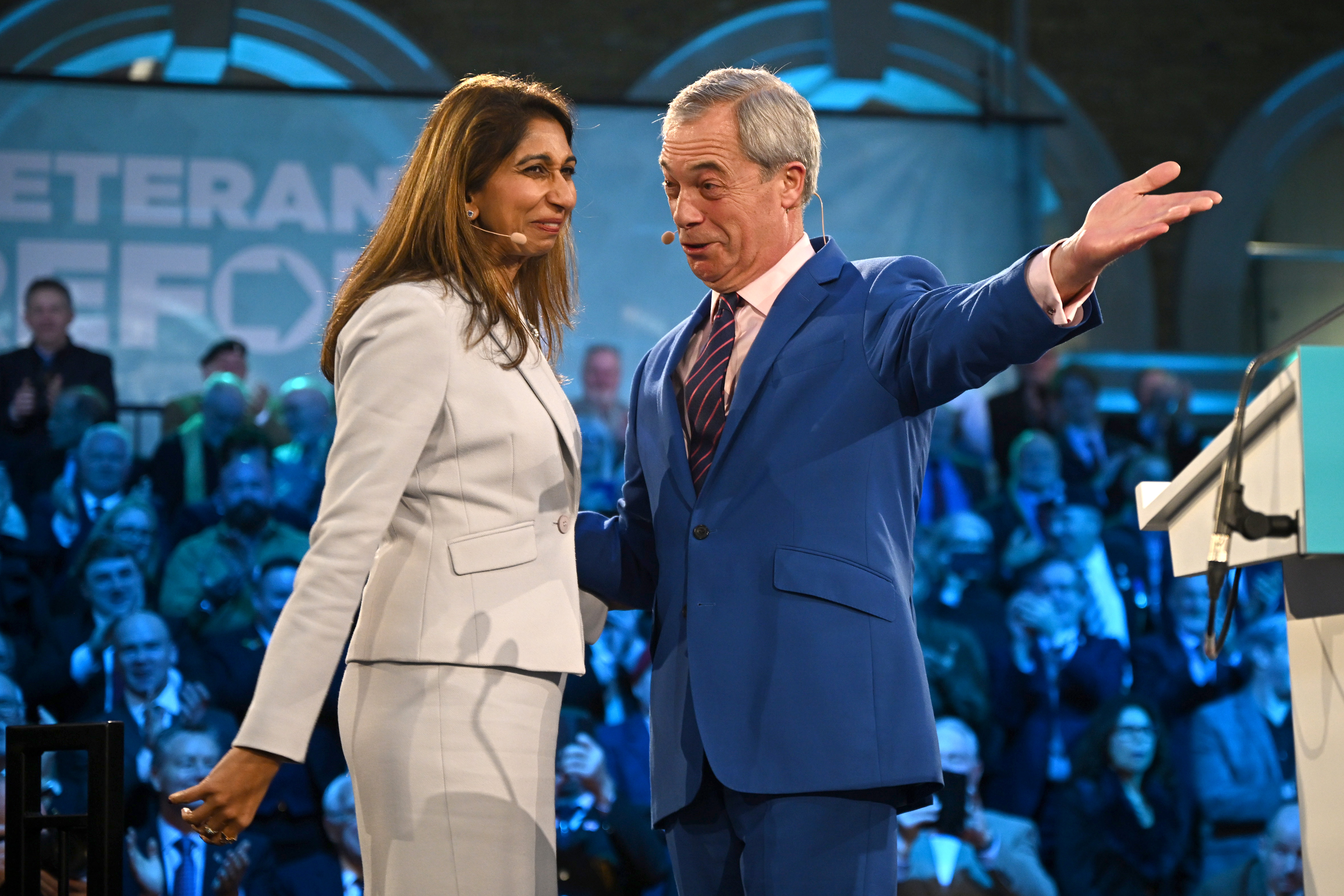 Suella Braverman e Nigel Farage