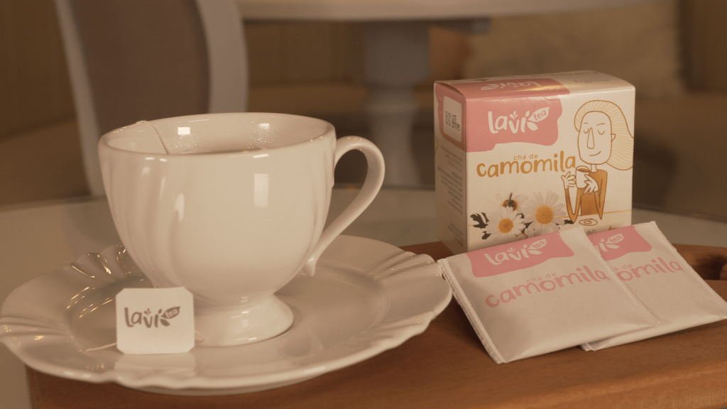 Anvisa determina recolhimento de chá de camomila após identificar larvas