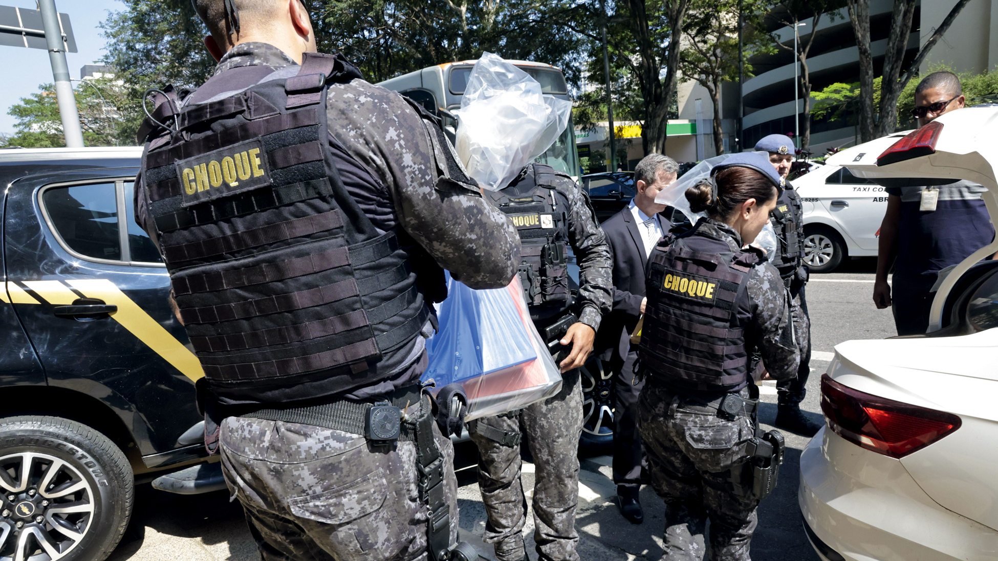 SUSPEITA -&ensp;Opera&ccedil;&atilde;o Carbono Oculto: pol&iacute;cia investiga elo de empresas com o PCC