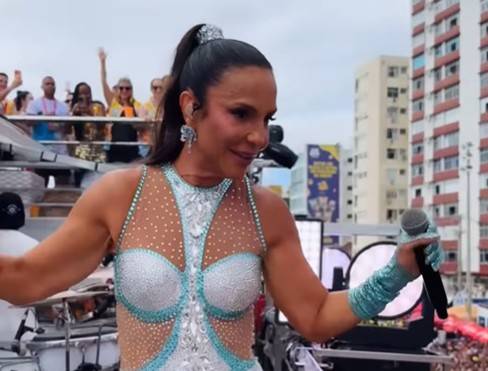 Ivete vence ação de foliona que alegou ter sido ‘esmagada’ no carnaval