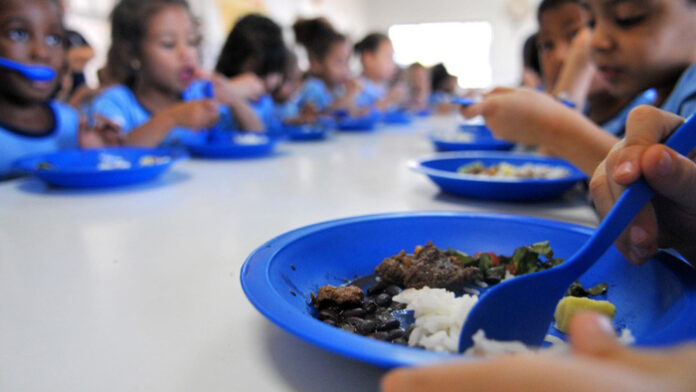 FotoAlimentacaoEscolar