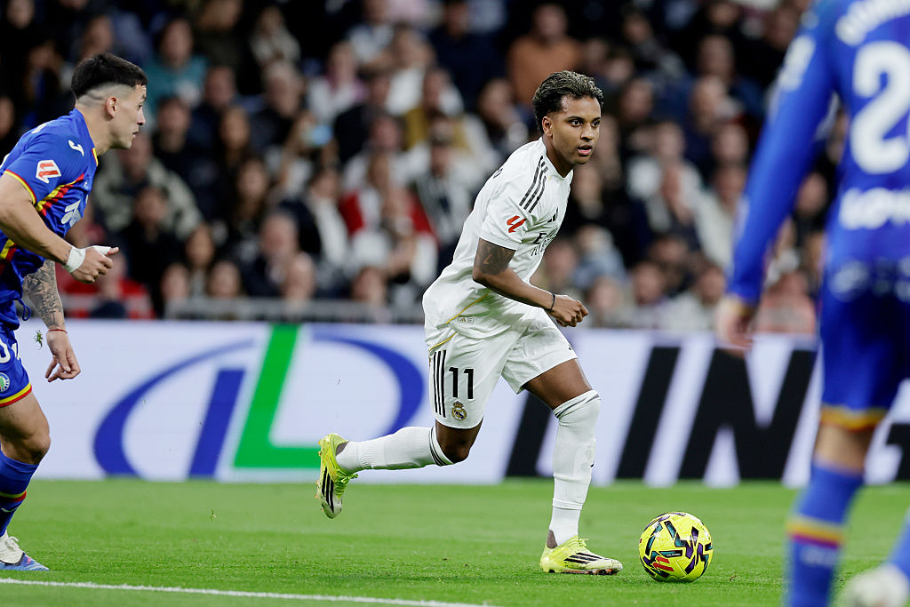Rodrygo rompe ligamentos no joelho e está fora da temporada e da Copa do Mundo